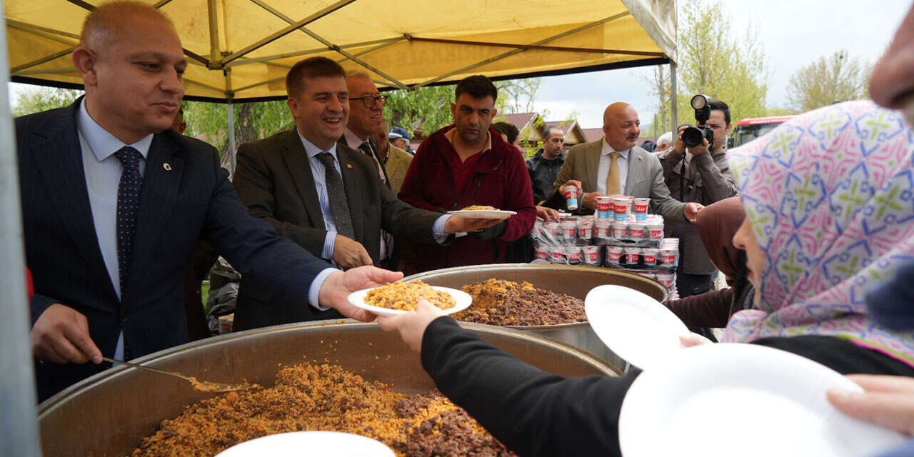 millet-bahcesinde-hidirellez-coskuyla-kutlandi34