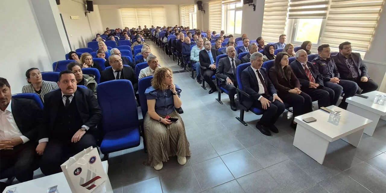 bahsilida-yapay-zeka-ve-meslek-alanlari-anlatildi3