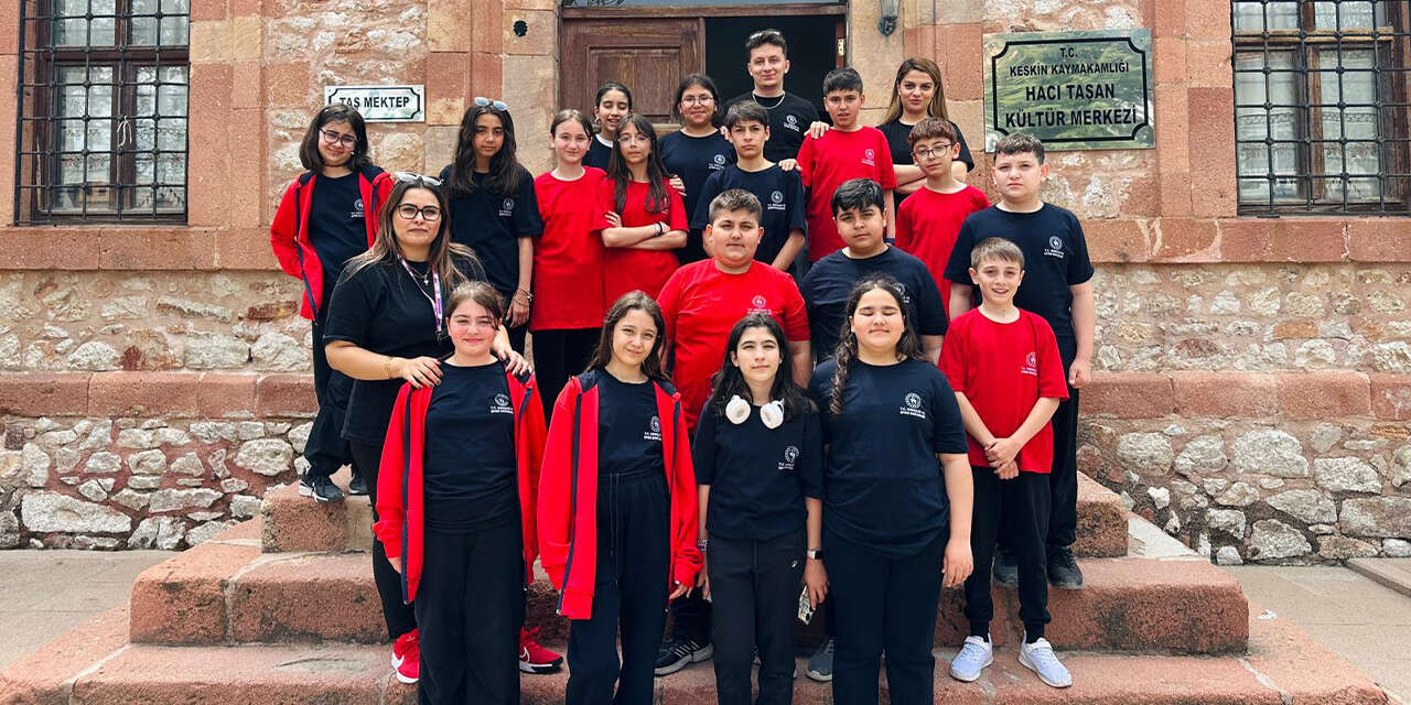 biz-bir-takimiz-projesiyle-kesif-dolu-gezi-3