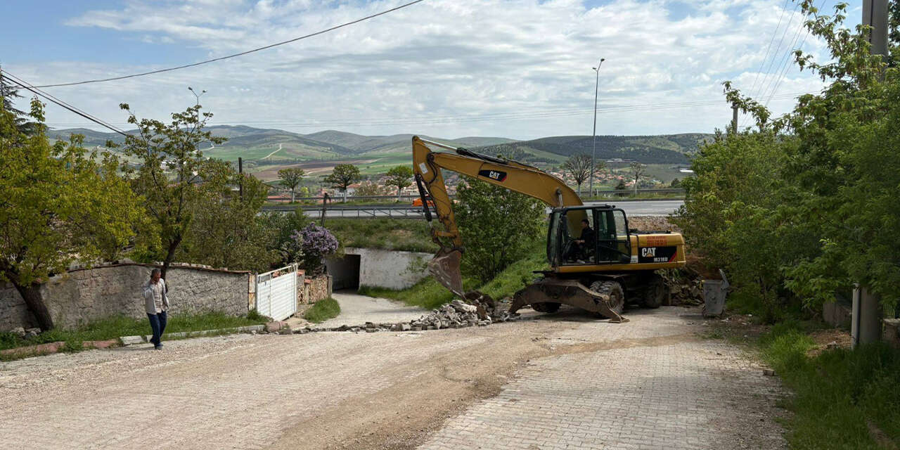 keskinin-her-bolgesi-kilit-parkeye-kavusuyor2