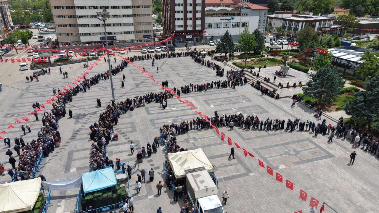 dakikala-icinde-tukendi-500-bin-adet-ucretsiz-dagitildi