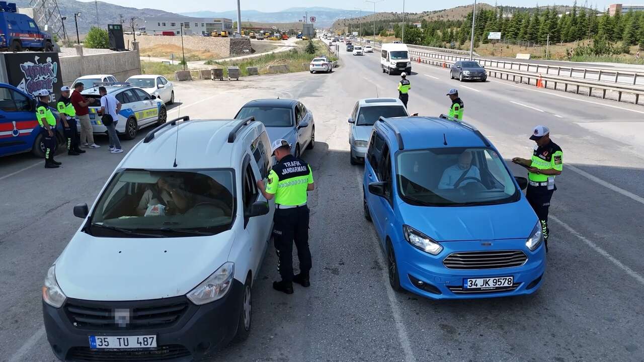 kirikkale-guzergahinda-aman-dikkat-4-bin-700-tl-cezasi-var