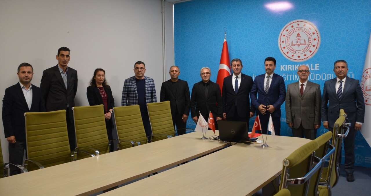 milli-egitim-mudurlugunde-bayram-coskusu