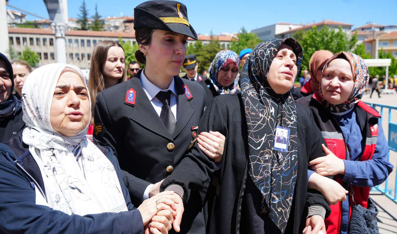 kirikkaleli-sehit-yusuf-ergun-dualarla-ugurlaniyor