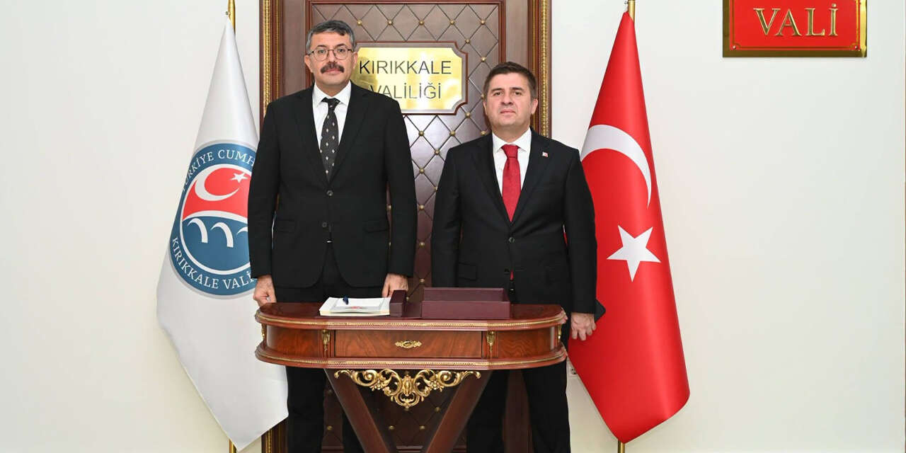 icisleri-bakan-yardimcisi-celikten-vali-sariibrahime-ziyaret2