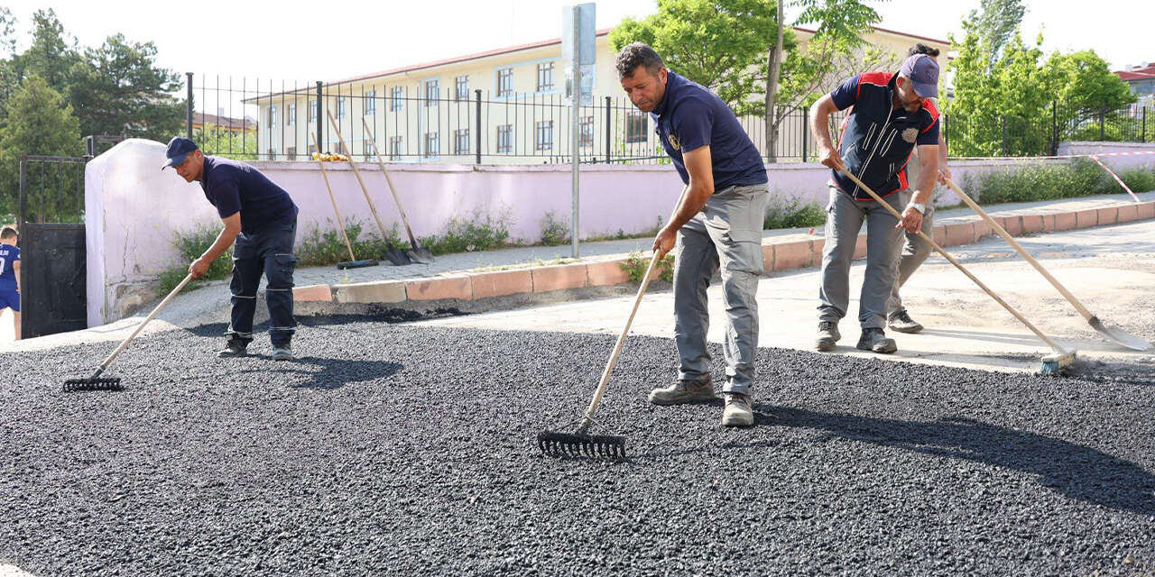 kirikkale-belediyesinden-yol-bakiminda-guclu-hamle2