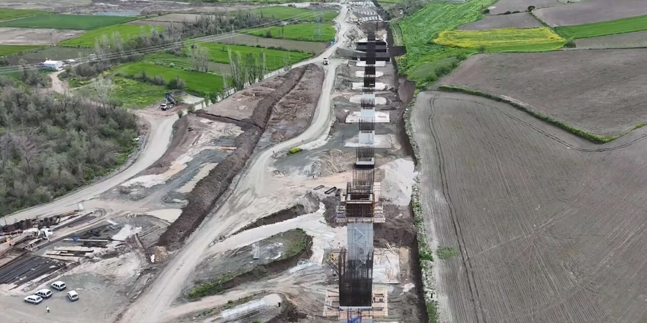kirikkale-ve-samsun-icin-imzalar-atildi-karadenize-baglayacak-3
