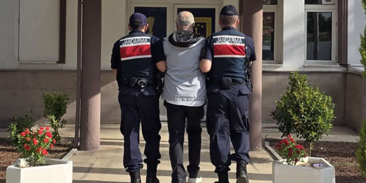 ruhsatsiz-silah-alan-zanliyi-jandarma-yakaladi-2