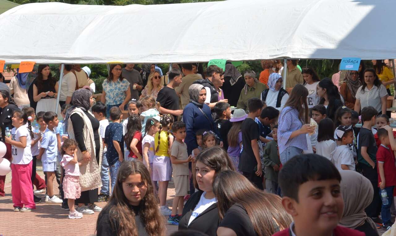 seher-vuslat-okulundan-anlamli-kermes