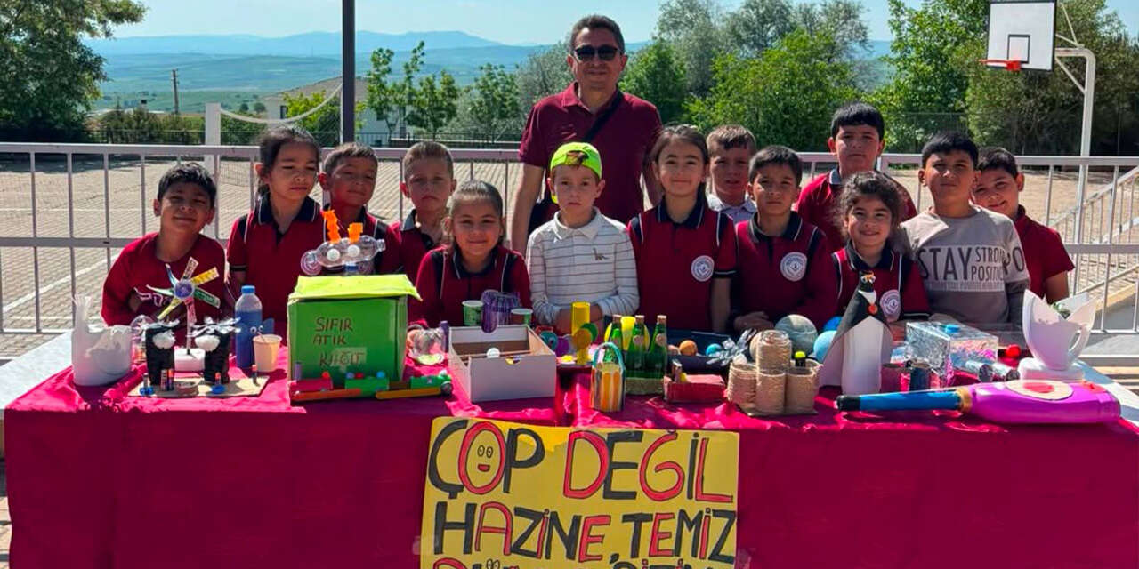 celebide-ogrencilerden-sifir-atik-icin-ornek-etkinlik2