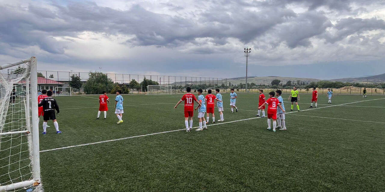 bahsilida-gelecegin-futbolculari-yetisiyor2