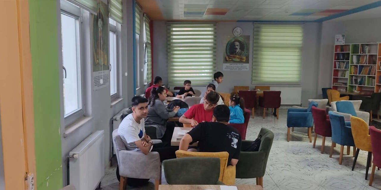 genclik-merkezinde-milli-takim-coskusu3