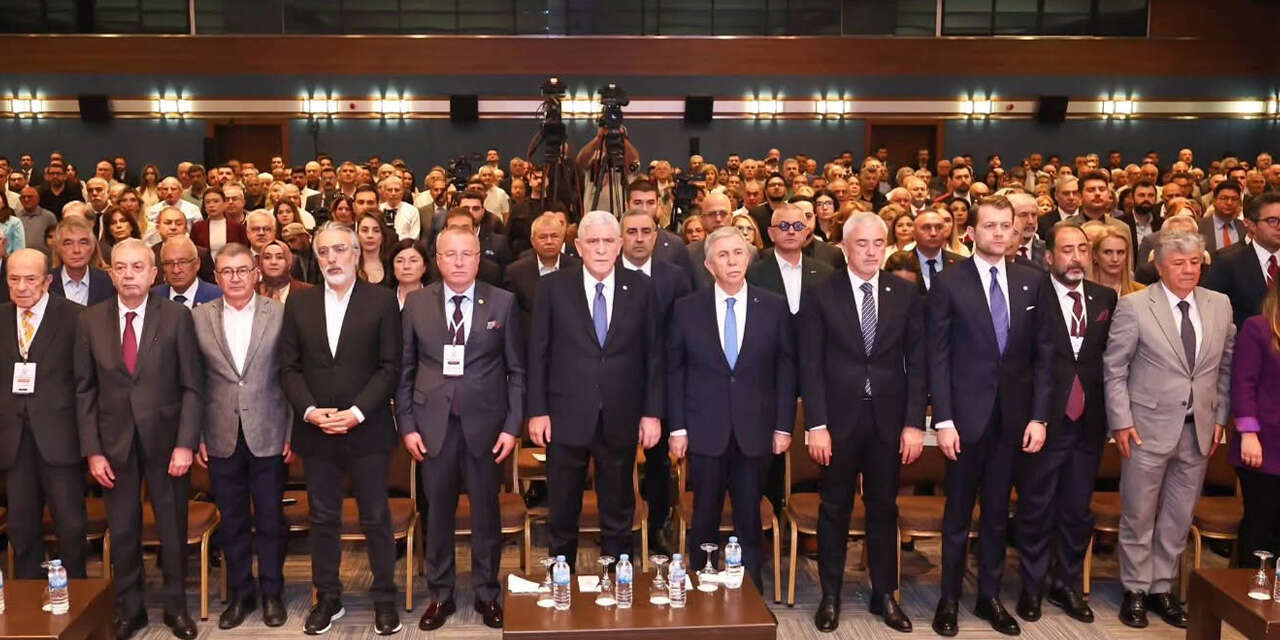 iyi-parti-teskilatindan-hukuk-calistayina-guclu-katilim2