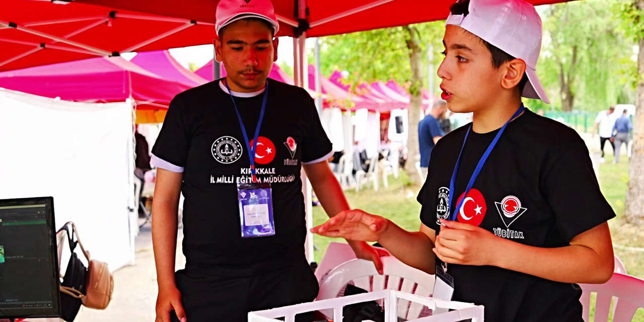 yenilikci-ogrencilerin-heyecanlandiran-projeleri3