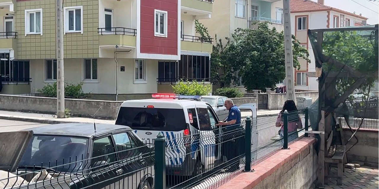 genc-kadin-tartistigi-anne-ve-babasini-bicakla-rehin-aldi-3