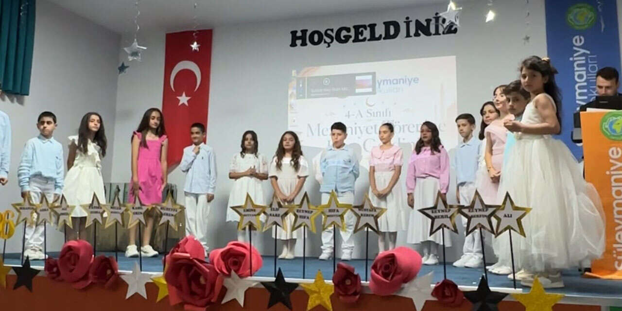ozel-suleymaniye-kolejinde-mezuniyet-sevinci-5