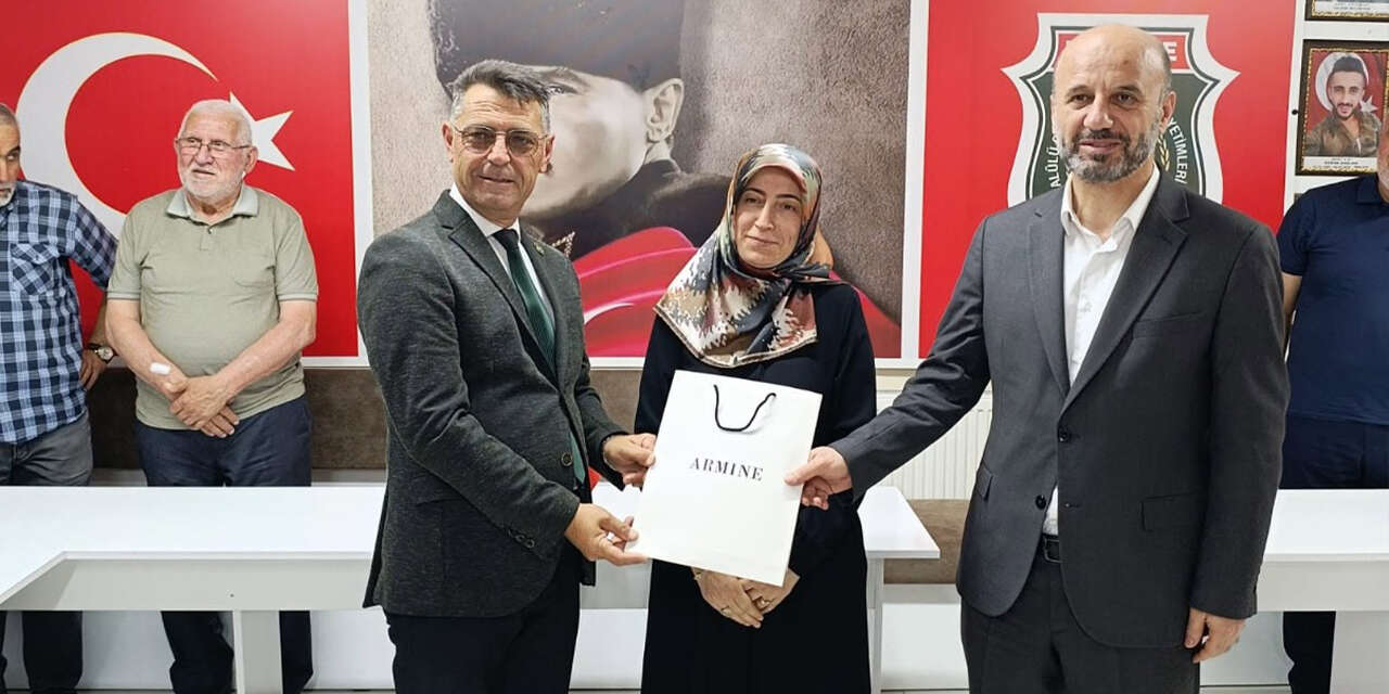 sehit-yakinlari-ve-gazilere-anlamli-ziyaret-3