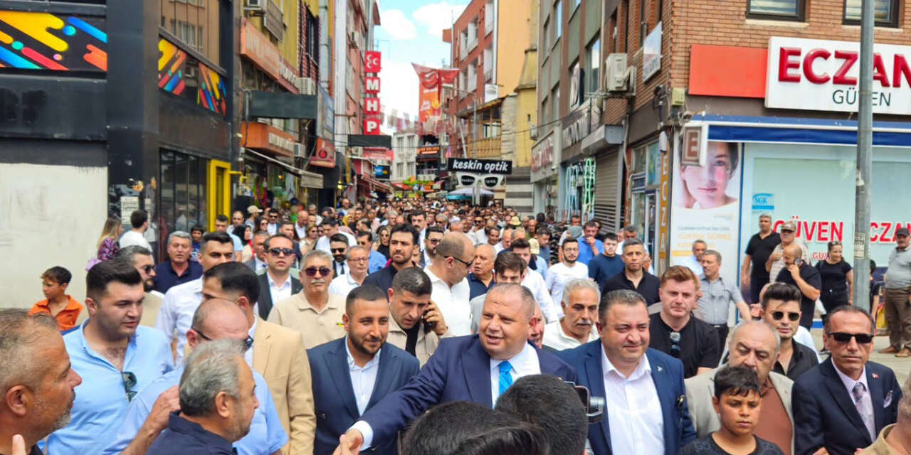 milletvekili-ozturkten-govde-gosterisi-3