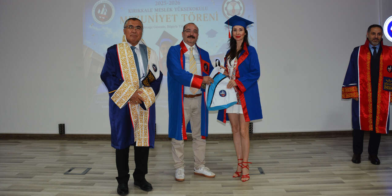 kirikkale-meslek-yuksek-okulunda-emek-ve-basari-mezuniyetle-taclandi-5