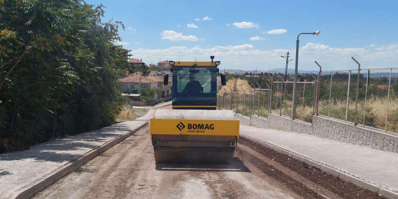 2-bin-ton-sicak-asfalt-yolda-1