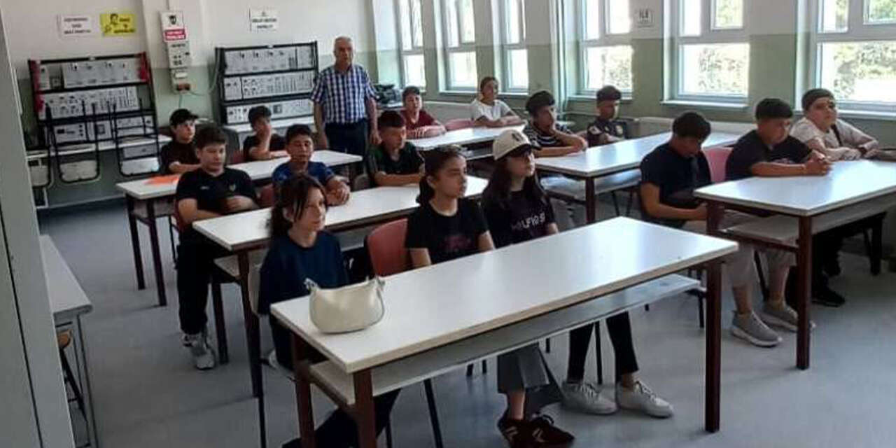 gazi-mesleki-ve-teknik-anadolu-lisesi2