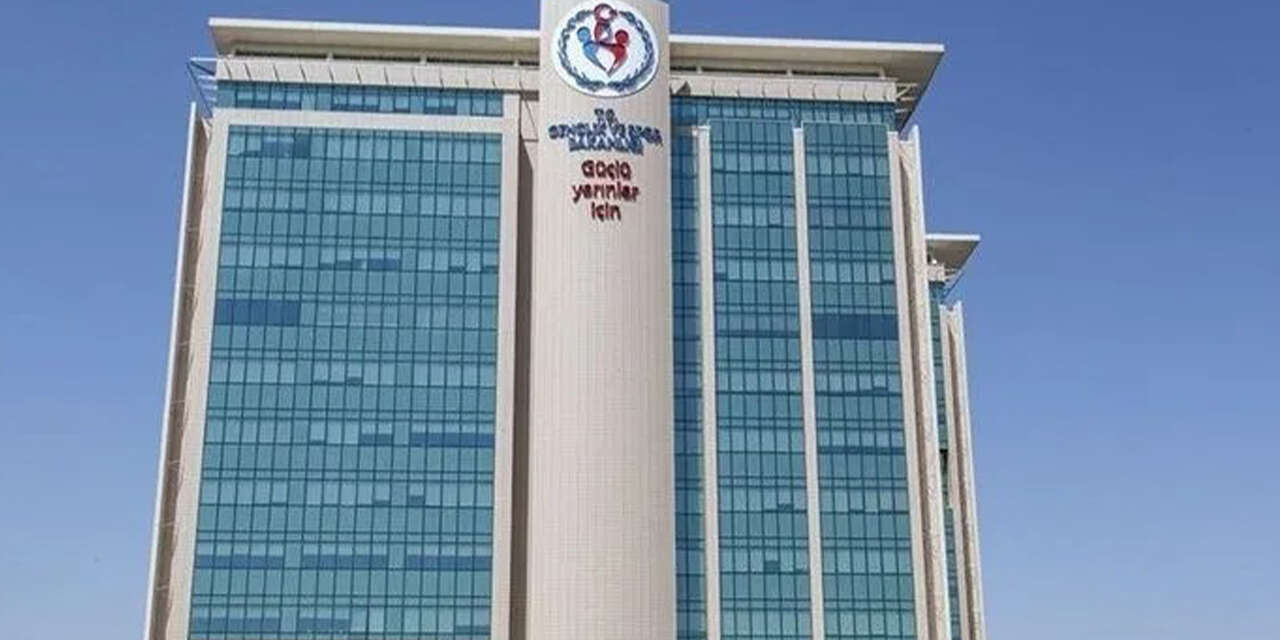 genclik-ve-spor-bakanligi-3