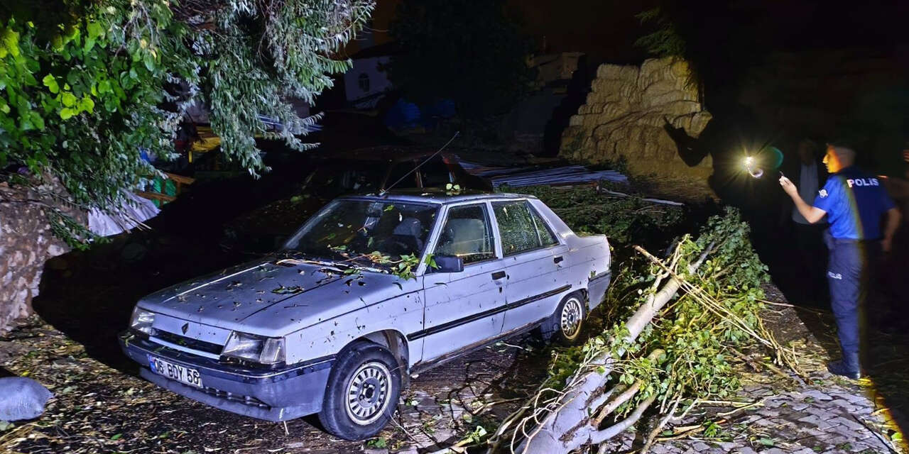 siddetli-ruzgar-etkili-oldu-1