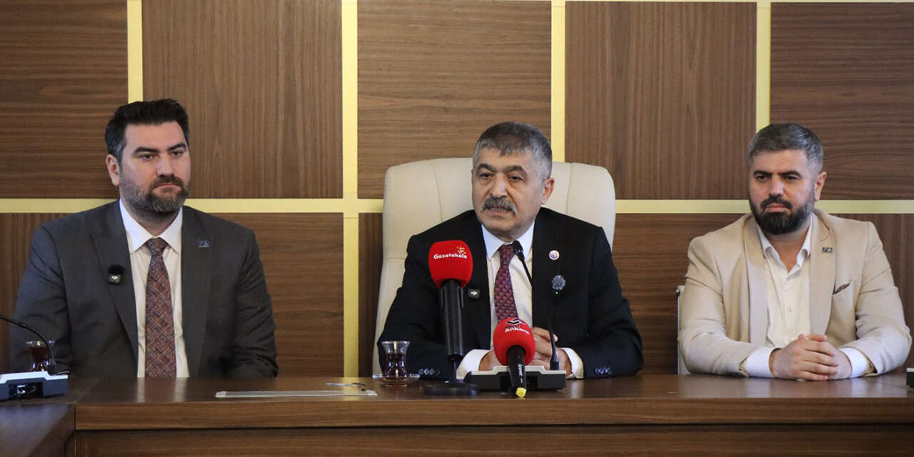 anahtar-parti-genel-baskan-yardimcisi-hayati-cetin-4
