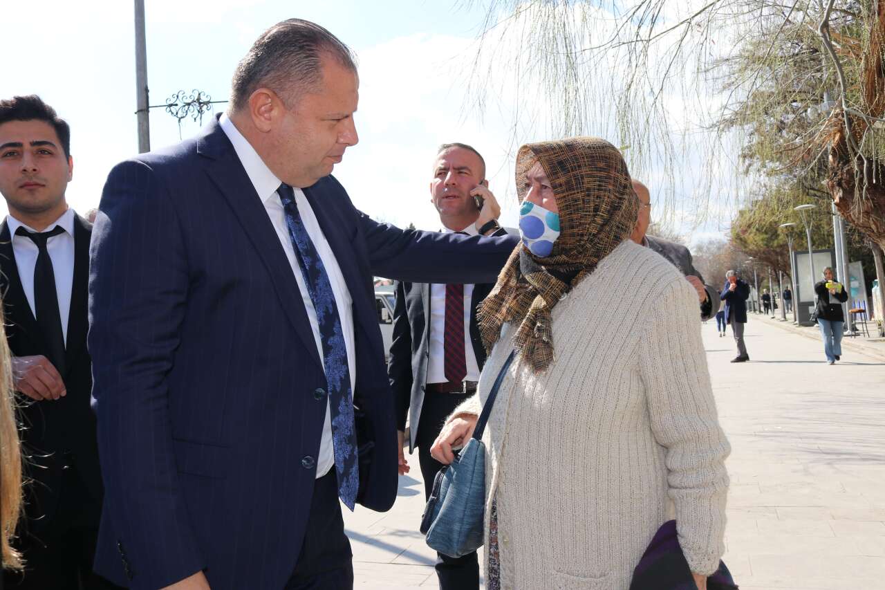 ozturk-cerceve-yasayi-anlatti-turkiye-cesur-bir-irade-gosterdi-6