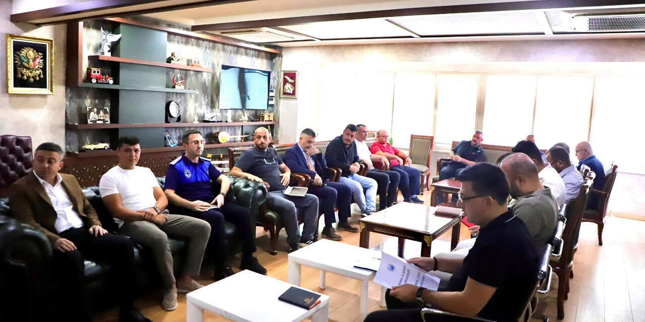 yahsihan-belediyesinde-hizmet-degerlendirme-toplantisi-gerceklestirildi-2