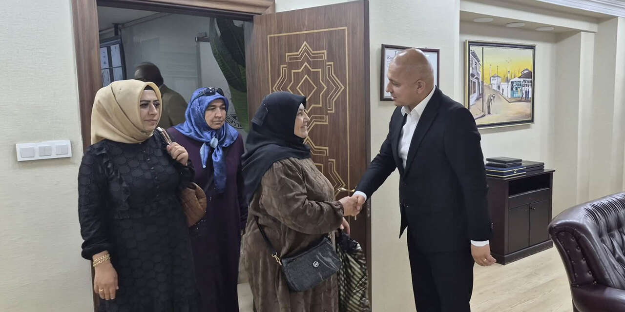 baskan-ahmet-onal-sehit-annelerini-agirladi-2