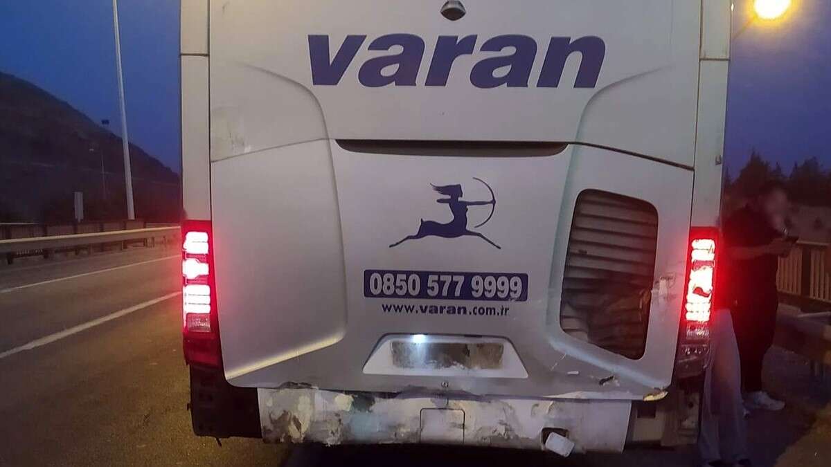 kirikkalede-yolcu-otobusuyle-carpisan-otomobilin-surucusu-olay-yerinde-hayatini-kaybetti