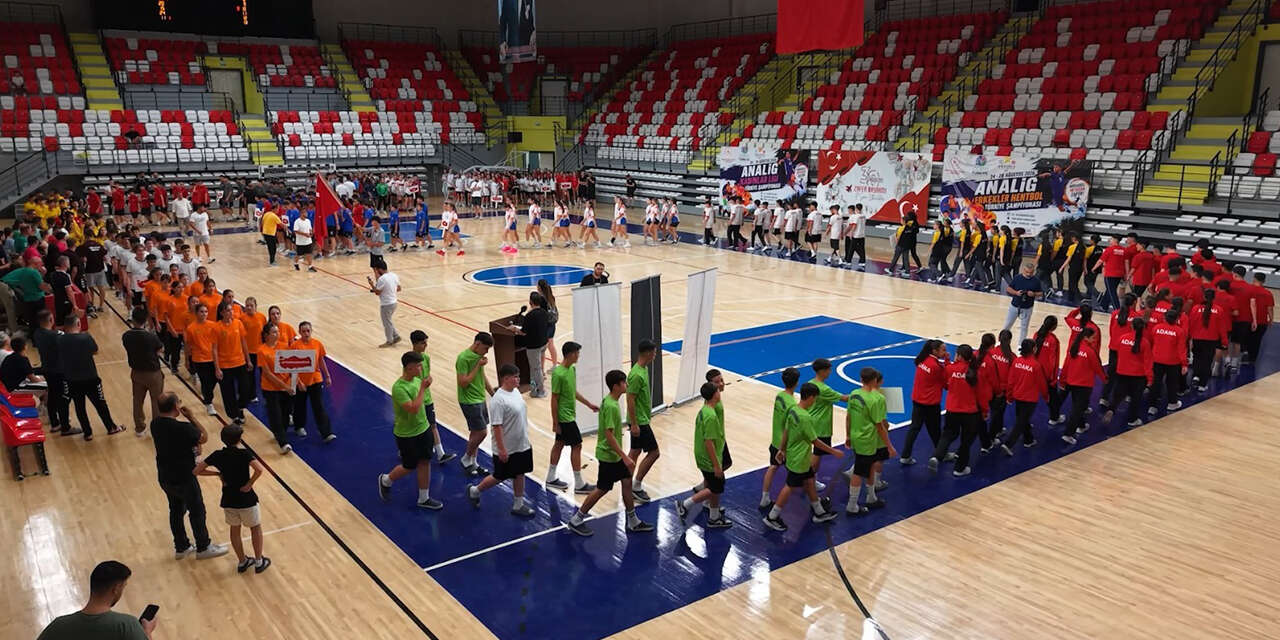 analig-hentbol-turkiye-sampiyonasi-kirikkalede-basladi-19-ilden-384-sporcu-mucadele-ediyor-4