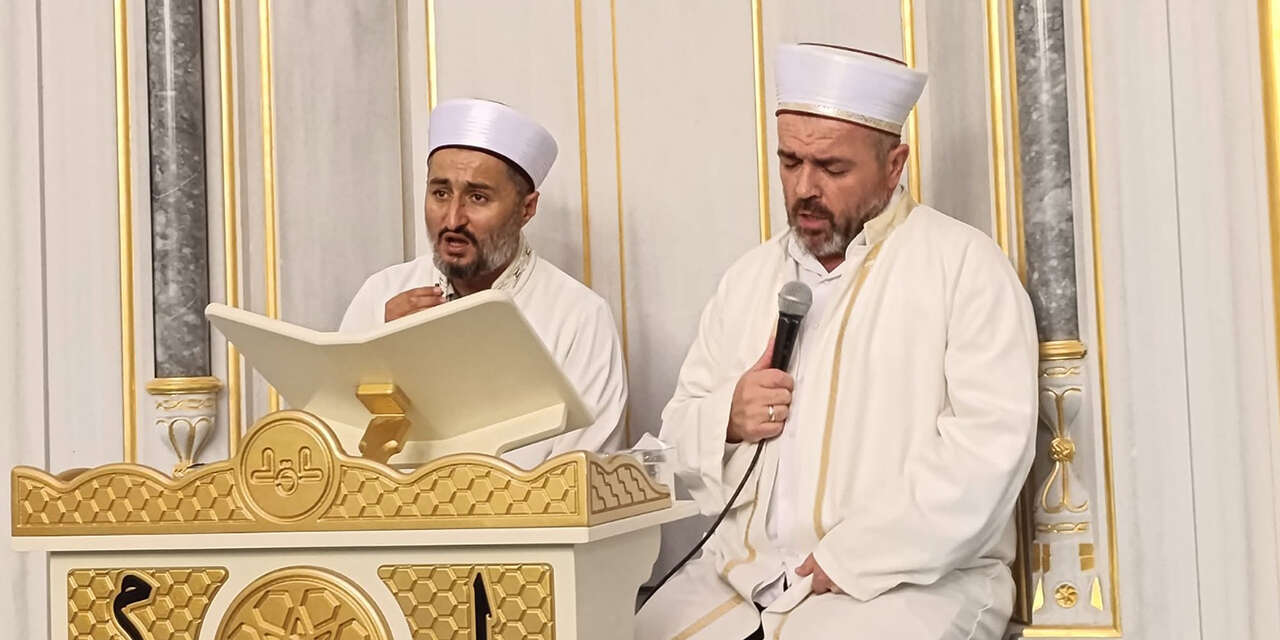 kirikkalede-nur-camiinde-mevlid-kandili-coskusu-dualar-semaya-yukseldi-3
