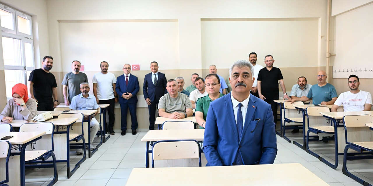 yonetici-adaylari-icin-seminer-duzenlendi-3