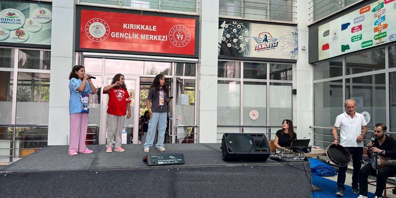 gsb-genclik-yaz-kulubu-kapanis-senligi-3