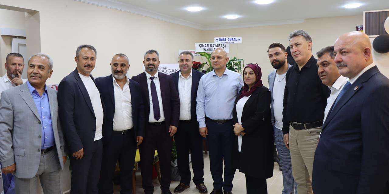 kuafor-alper-kadin-kuaforu-hizmete-girdi-4