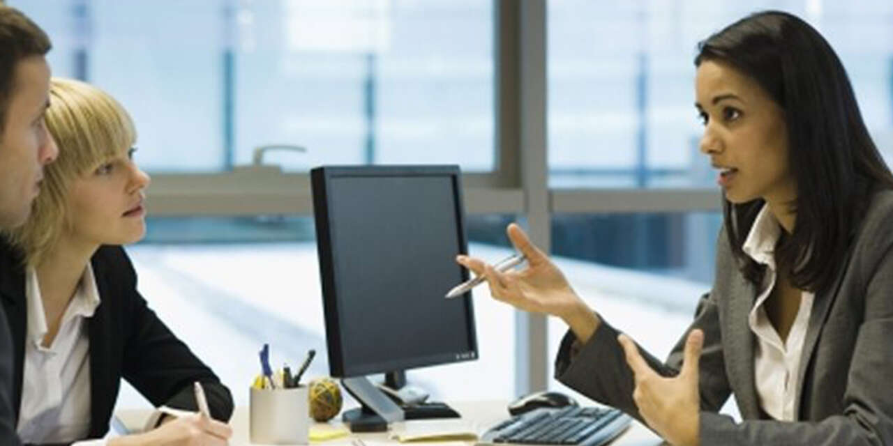 bankalar-pes-pese-personel-alimi-yapiyor-maaslar-40-bin-tlden-basliyor-2