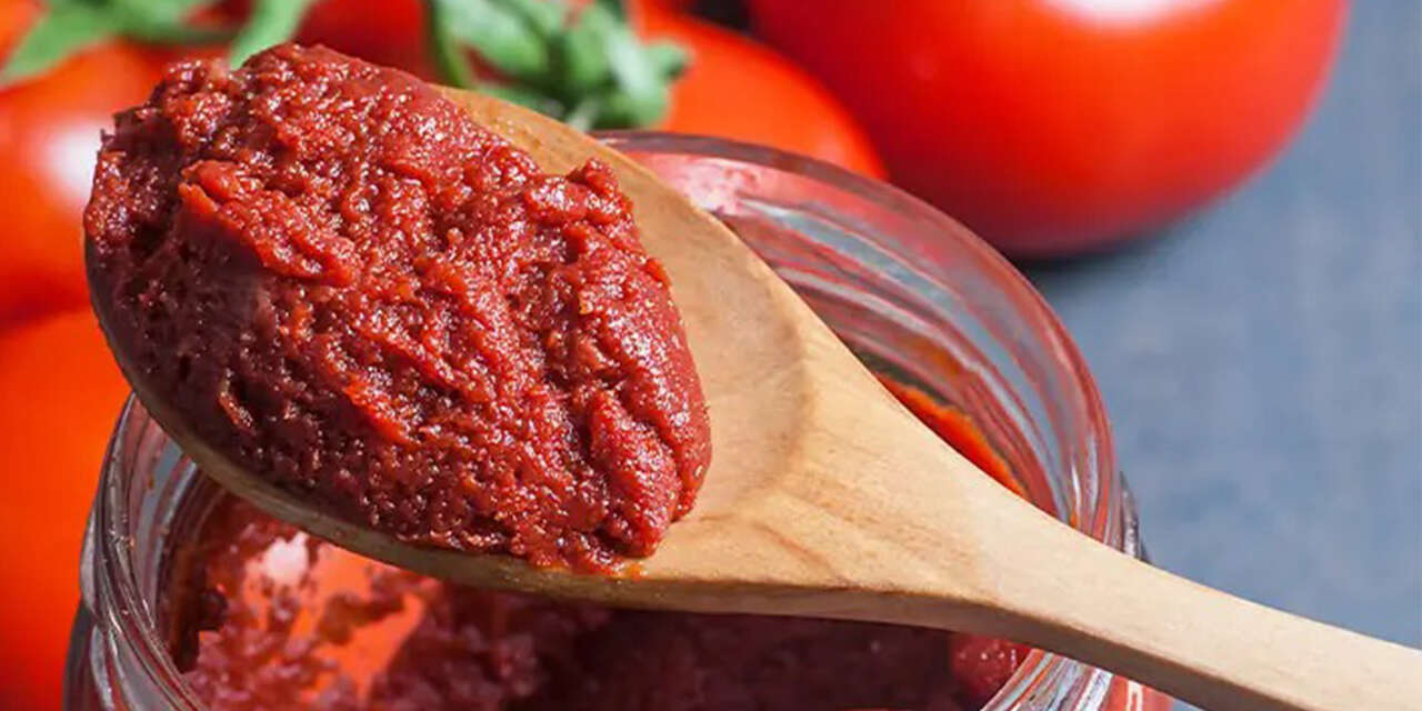 kirikkalede-salca-hazirliklari-basladi-salcayi-boyle-kaynatan-lezzetini-kis-boyunca-koruyor