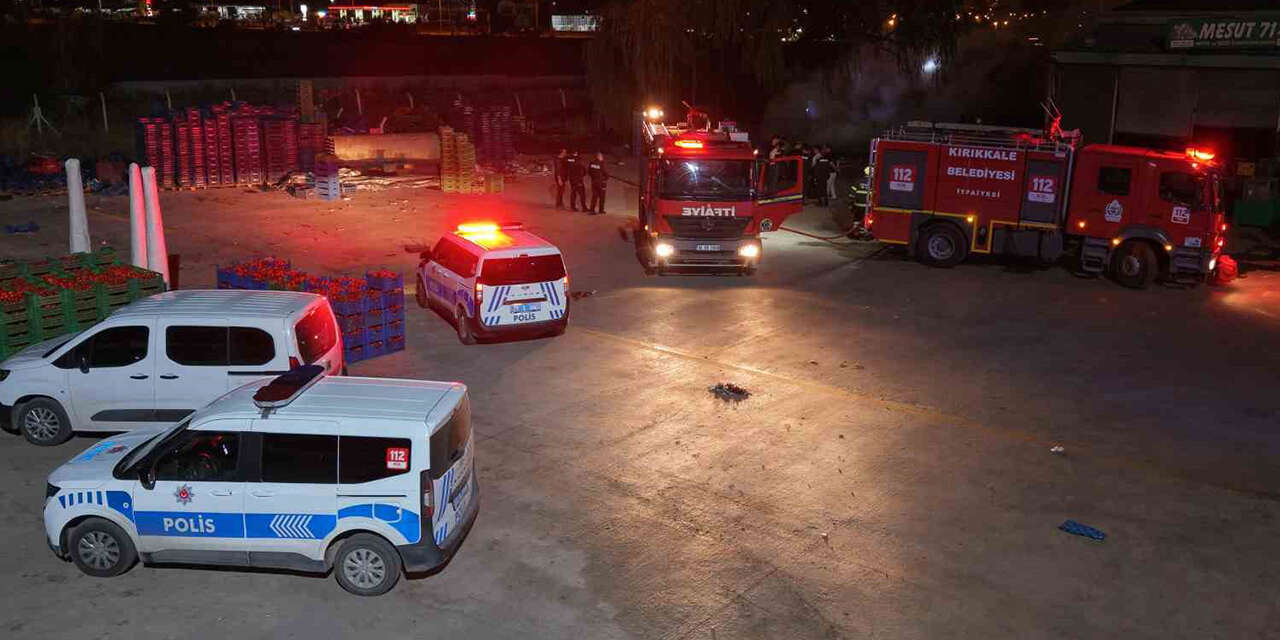 kirikkalede-gece-yarisi-alevler-yukseldi-ekipler-zamanla-yaristi-2