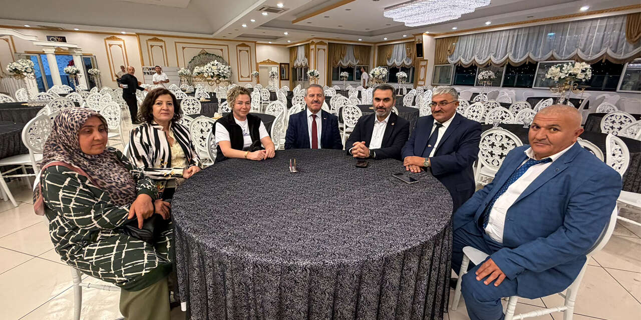sair-mufit-aslanin-mutlu-gunu