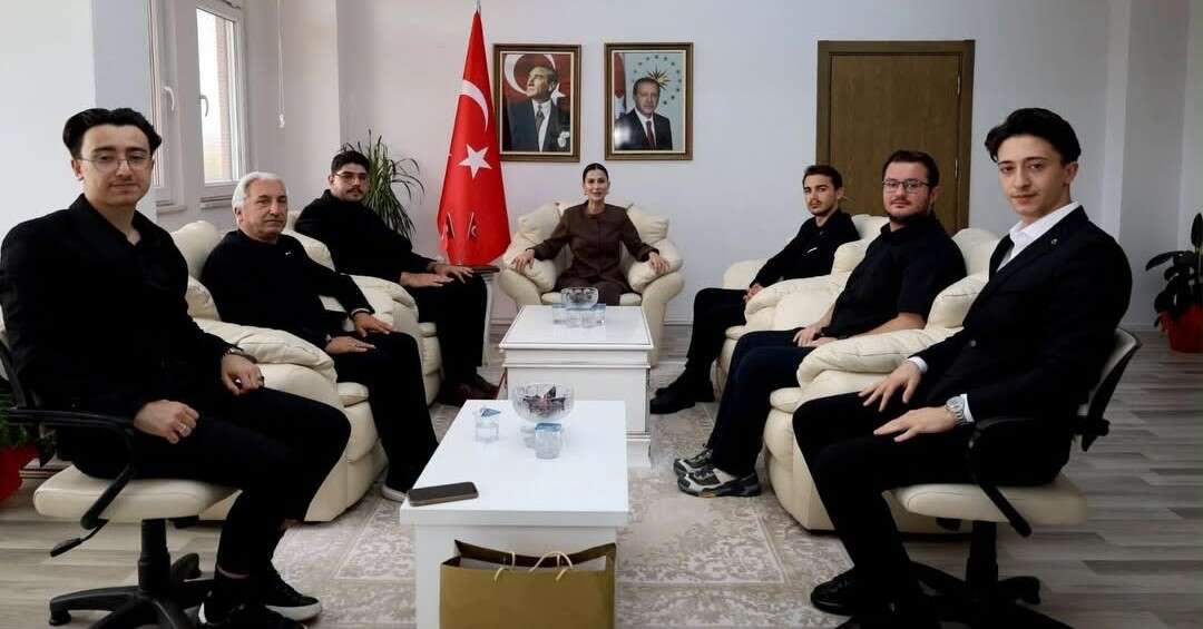 bahsilida-dikkat-ceken-bulusma-kazanasmazi-ziyaret-etti