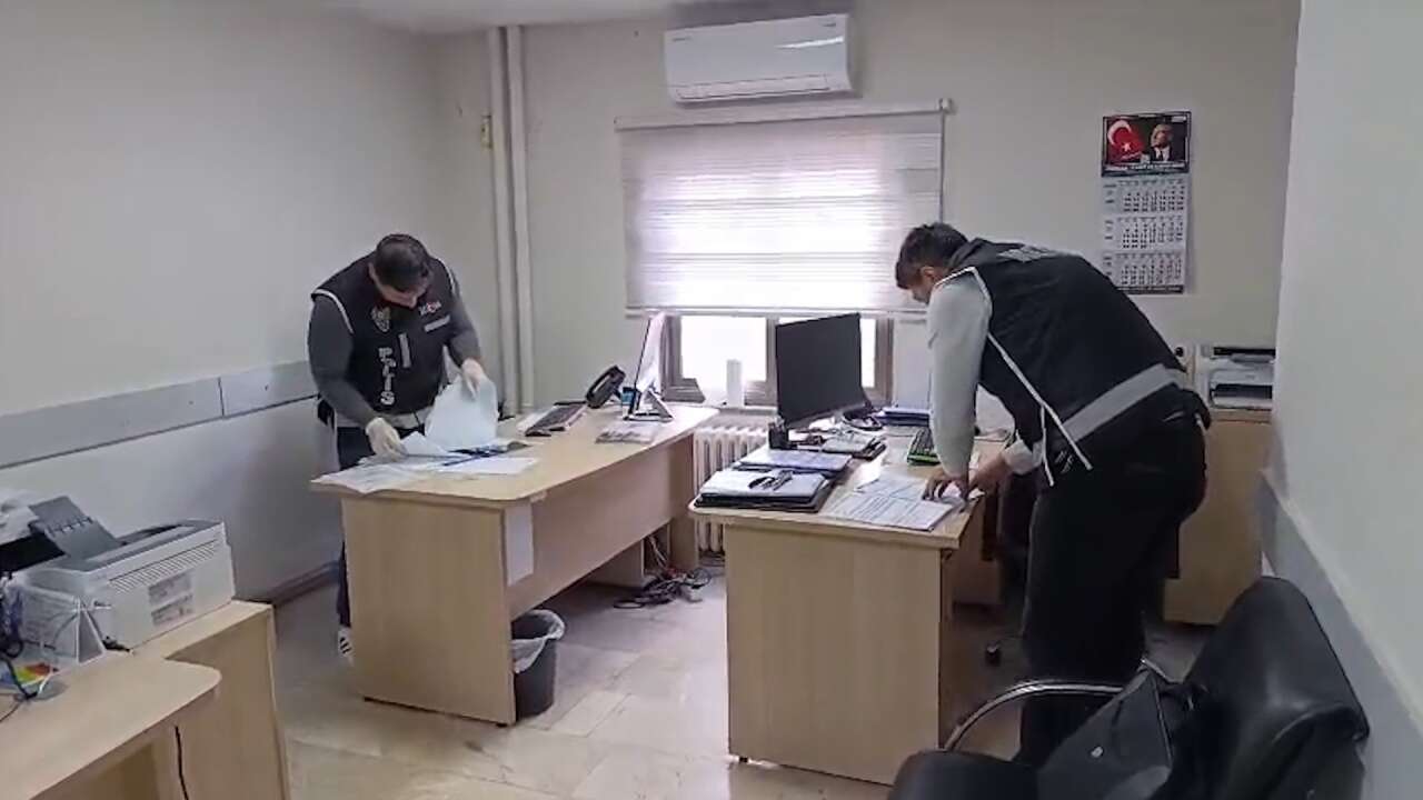 kirikkale-belediyesine-rusvet-operasyonu-3-personel-gozaltinda