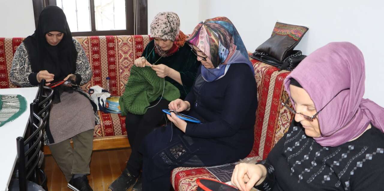 kadinlara-ozel-kurslar-basliyor-basvurular-e-devletten-yapilacak