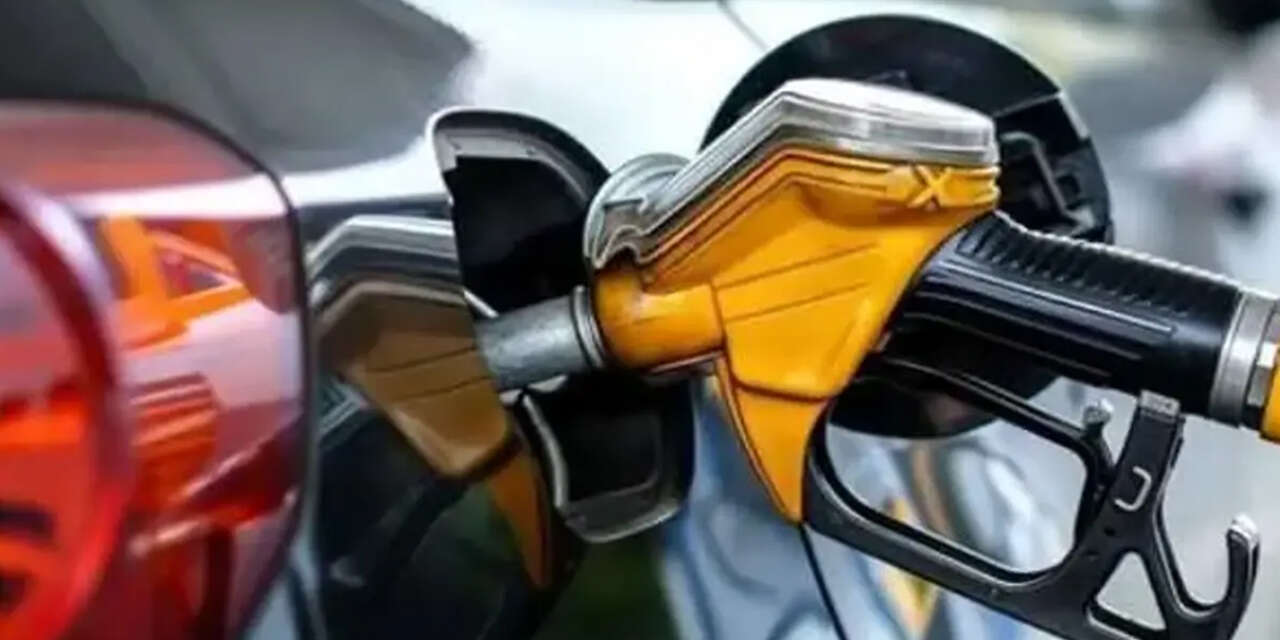 akaryakitta-buyuk-indirim-geliyor-motorinde-tabela-degisecek-1