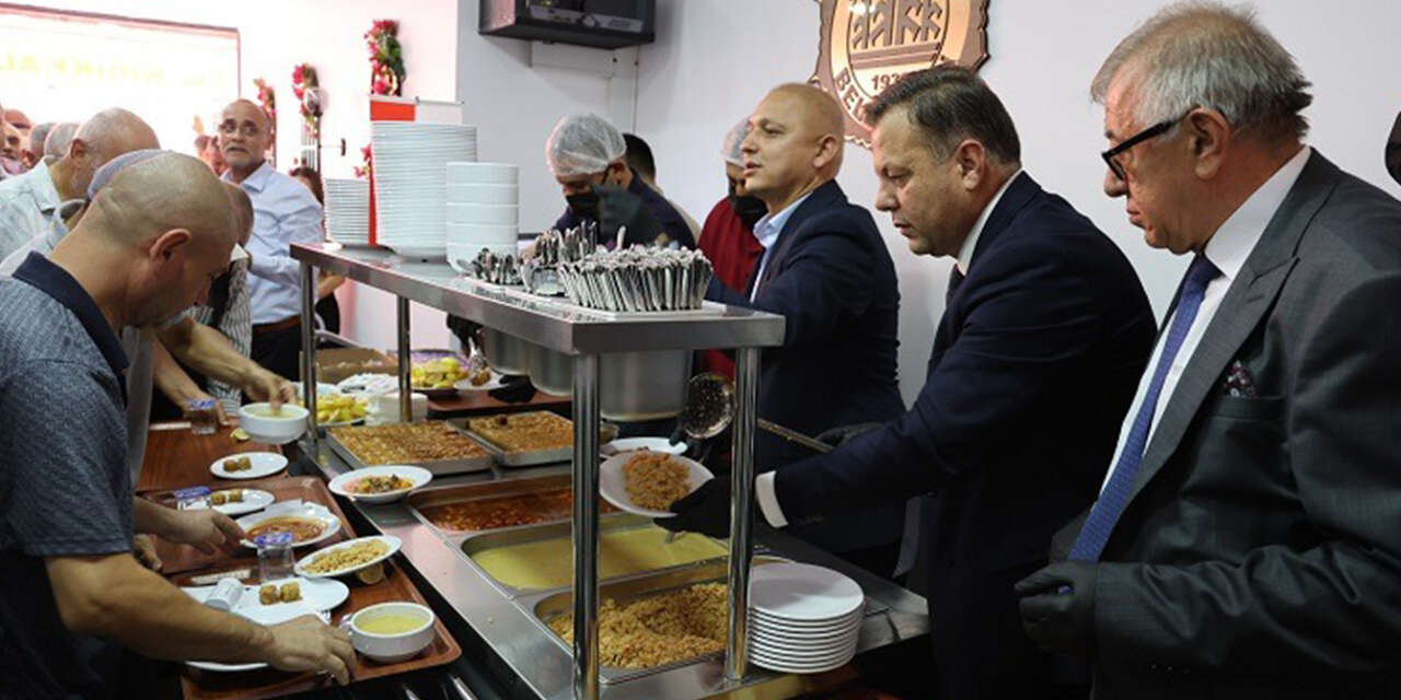 kent-lokantasinda-100-tlye-4-cesit-yemek-2