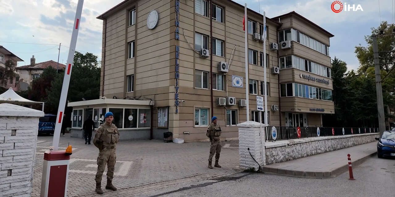 yahsihanda-baskanvekili-dahil-9-gozalti-baskan-yardimcisinin-mal-varligi-dudak-ucuklatti-6