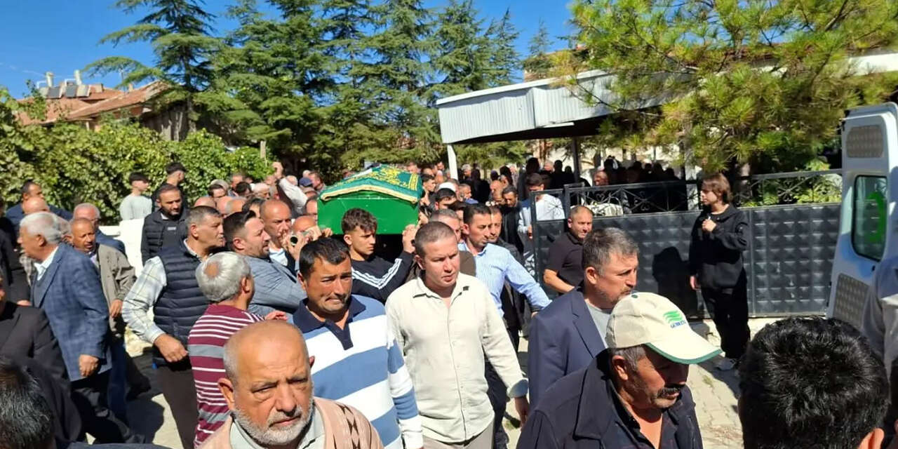 sehit-kardesi-hakan-tonga-dualarla-ugurlandi