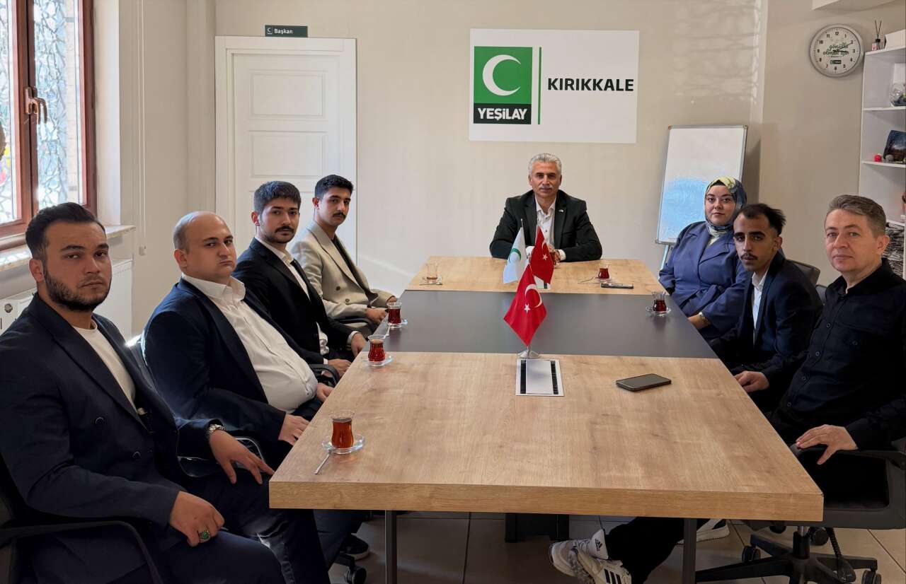 yesilay-ve-ulku-ocaklari-bir-araya-geldi-gencler-icin-onemli-adim