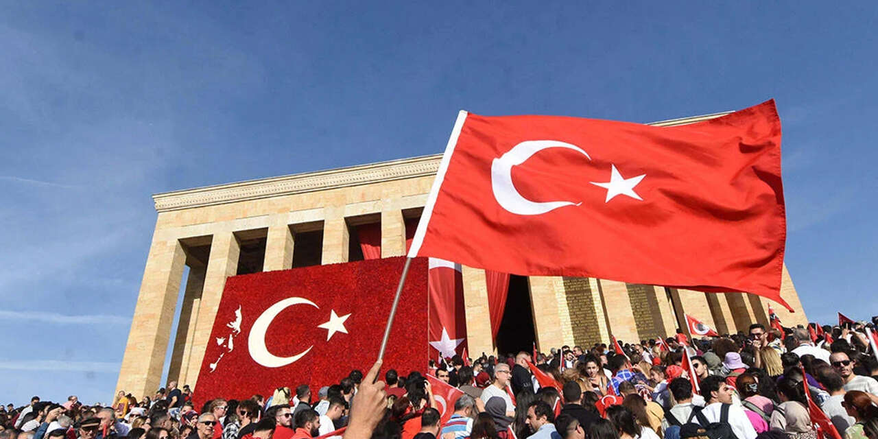 29-ekim-tatili-45-gun-olacak-mi-ogrenciler-karari-bekliyor-1